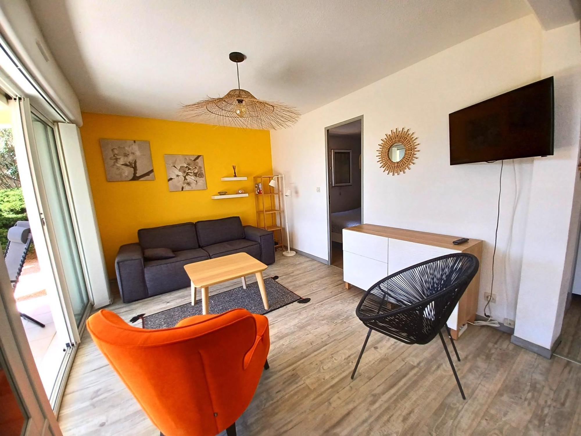 Plain-Pied Jardin 6 Personnes Clim Vue Mer Parking Wifi Terrasse Piscine Dans La Residence Saint-Pierre-la-Mer  Extérieur photo